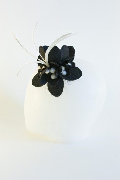 black and white fascinator with feathers